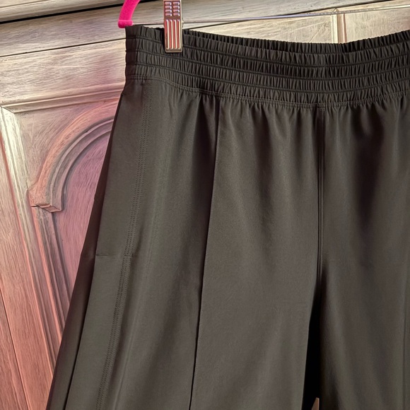 Lululemon Wanderer Culotte Wide Leg Flowy Pants Black Athleisure Lounge - Picture 7 of 11